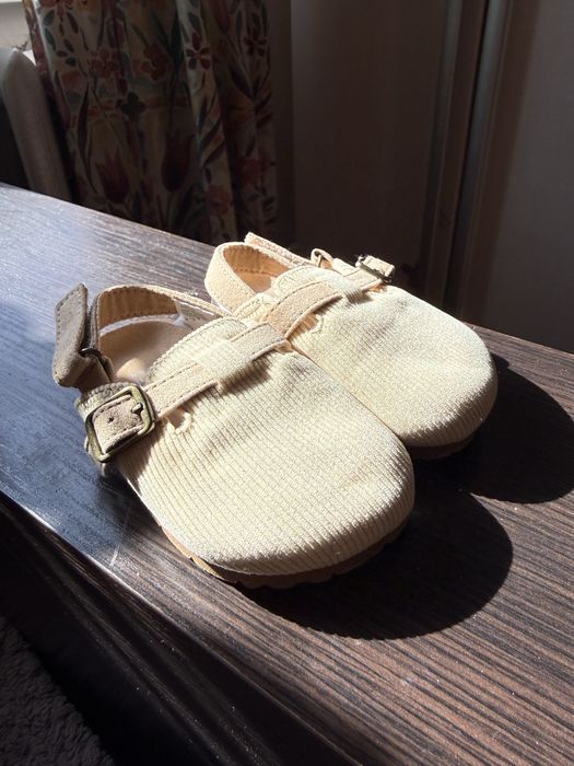 Клоги GAP розмір 22-23.