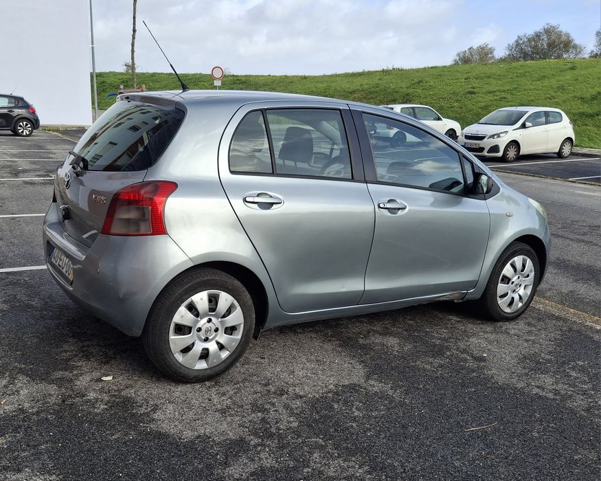 Toyota Yaris 1.0i 68cv C/AC Nacional 07