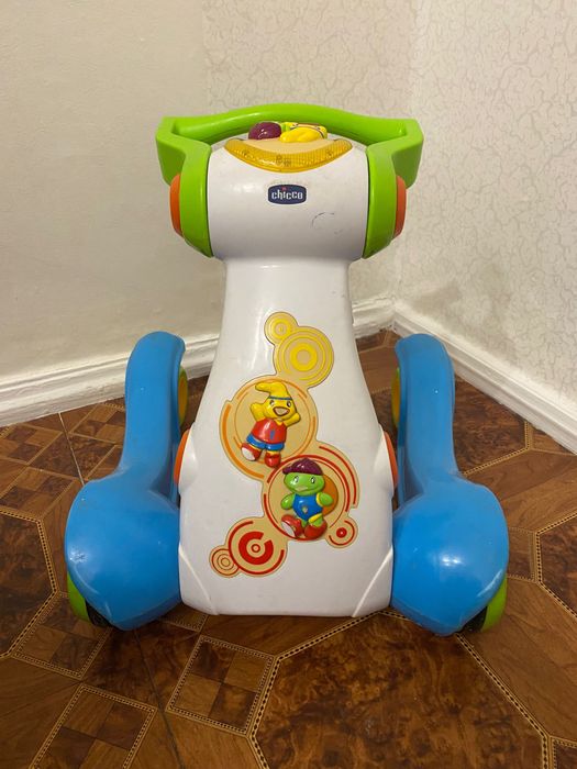 Ходунки фірми Chicco