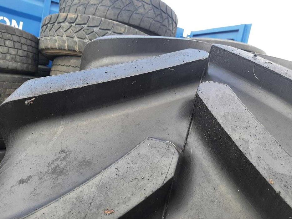 Opona używana rolnicza 620/75R30 FIRESTONE 3200zł W4065