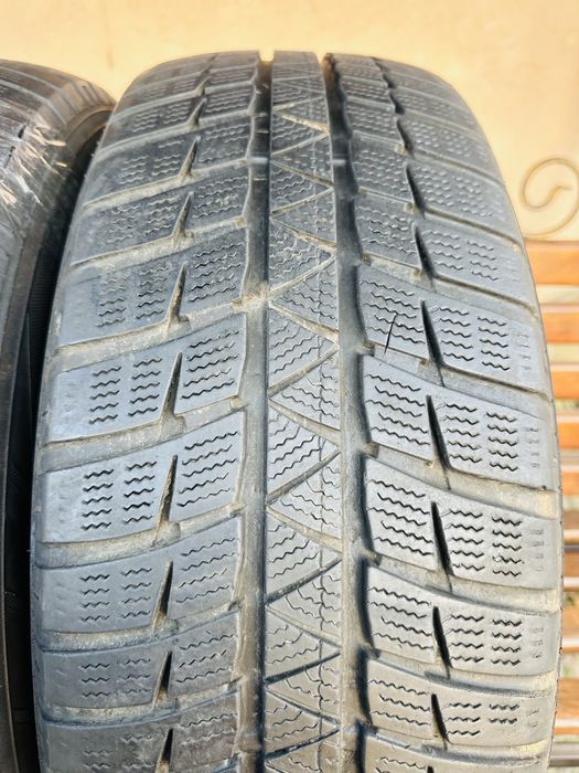 Шини зимові пара 235/65 R17 (108H) Falken Eurowinter