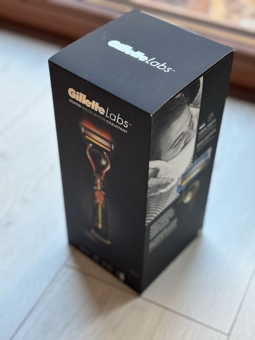 Gillette Labs heated razor