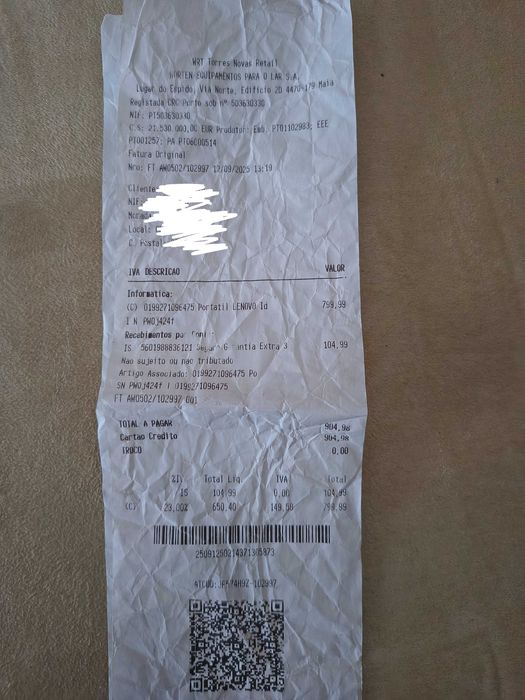 Portátil LENOVO slam 5