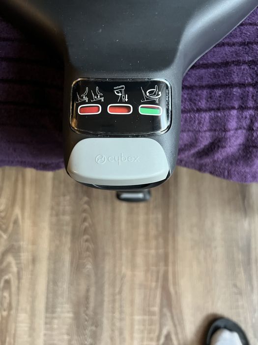 Cybex cloud Z2 i size nosidełko- fotelik z bazą  Z2