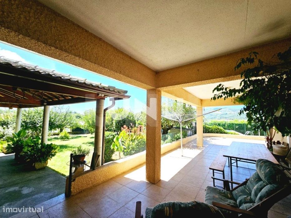 Moradia Isolada T4 - Fantástica Exposição Solar