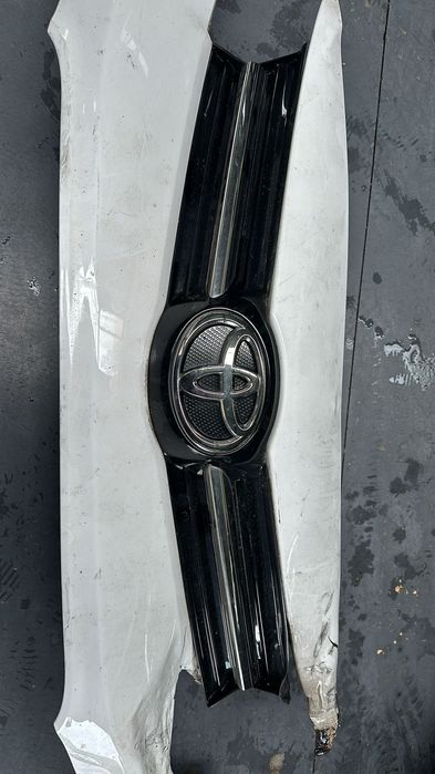 Grelhas frente cromadas Toyota Proace 2022
