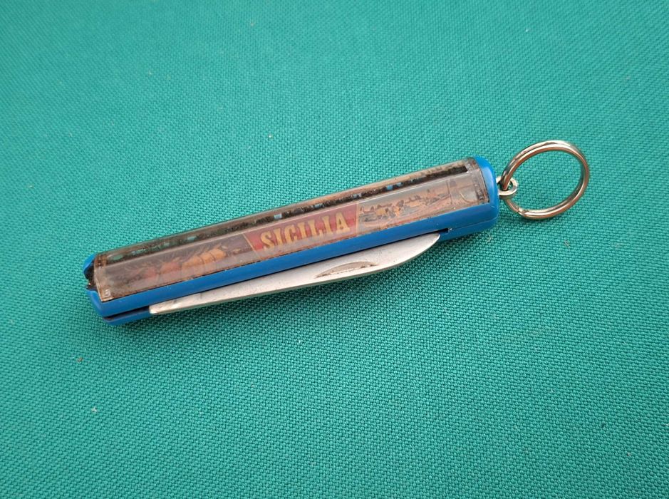 Canivete muito antigo, da Sicília - Itália