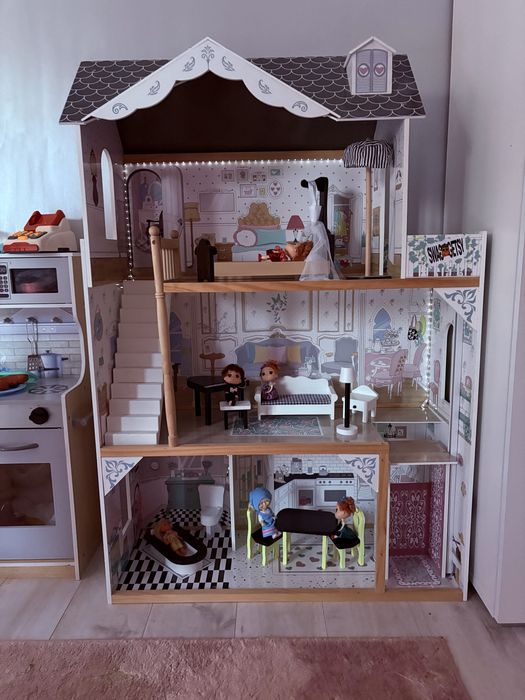 Domek dla lalek XXL