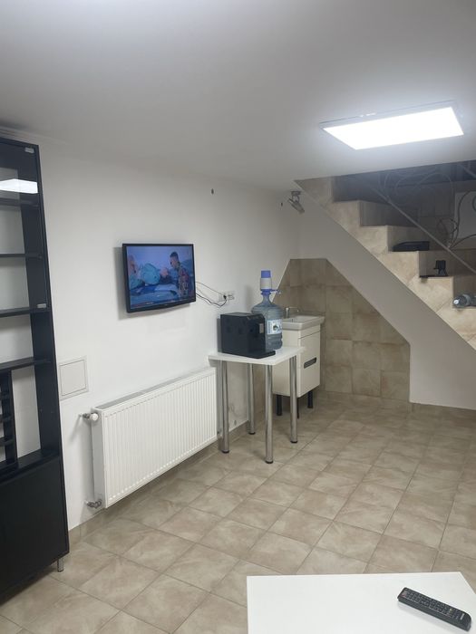 Здається в оренду комерційне приміщення у м. Коломия площа 68 кв. м