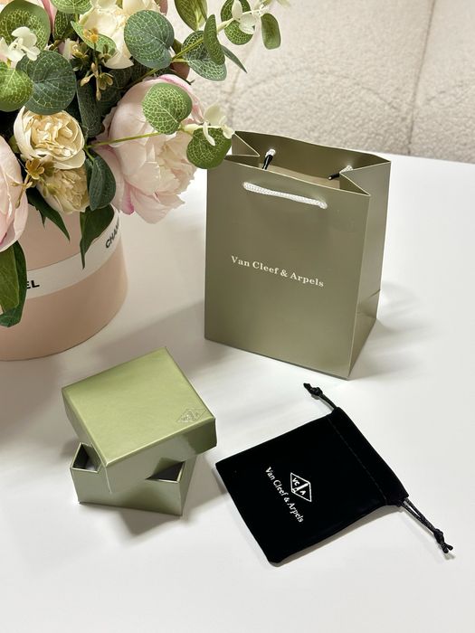 Упаковка під прикраси ван клиф vca van cleef коробка пакет пыльник