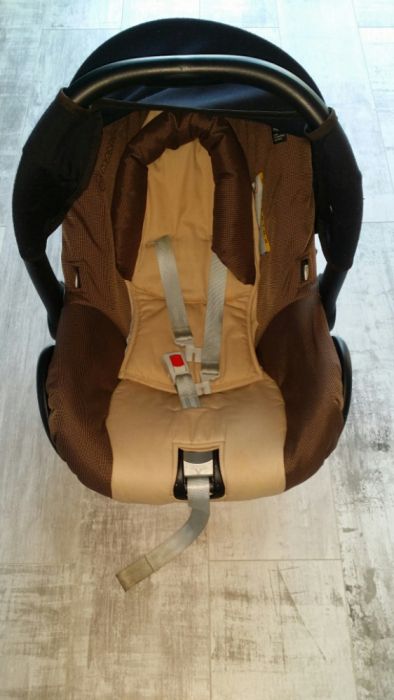 Fotelik samochodowy maxi cosi 0 - 13