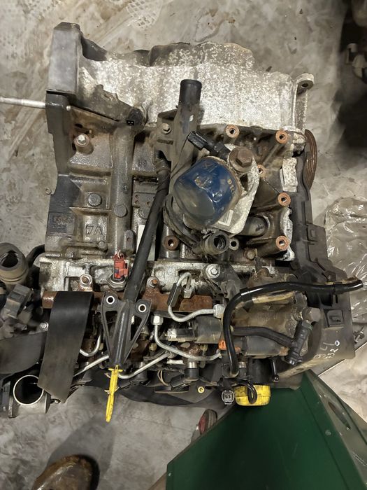 Silnik renault kangoo k9k 732 rok 2010 rok 215 tys przebiegu sprawny