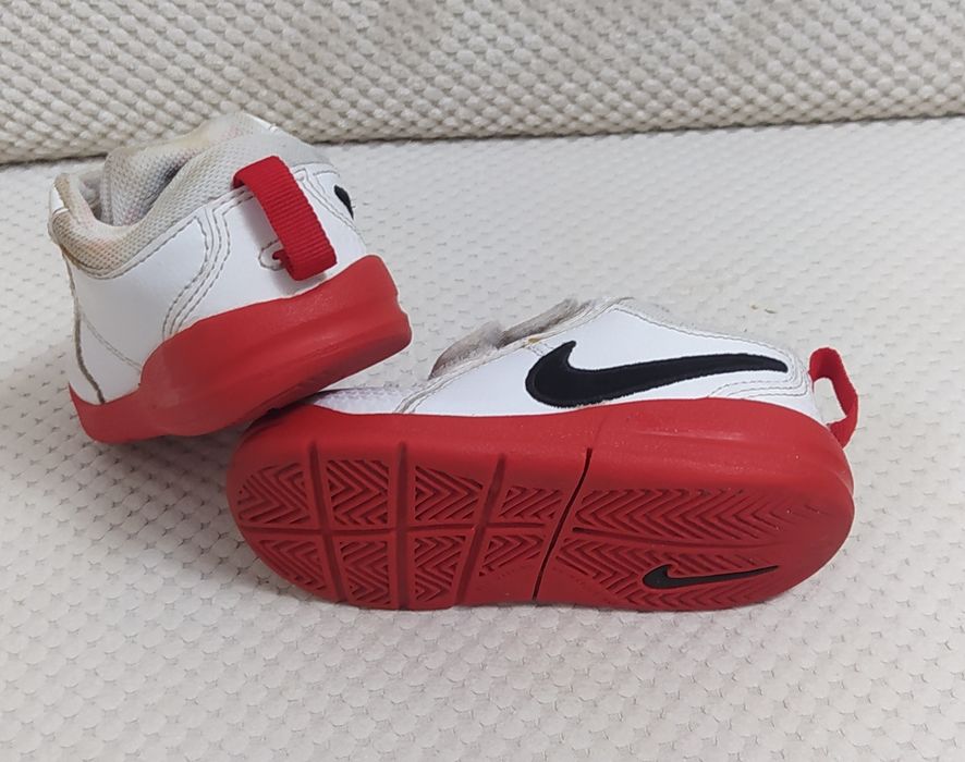 Adidasy dziecięce Nike 21,5