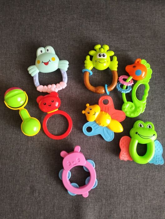 Брязкальця погремушки