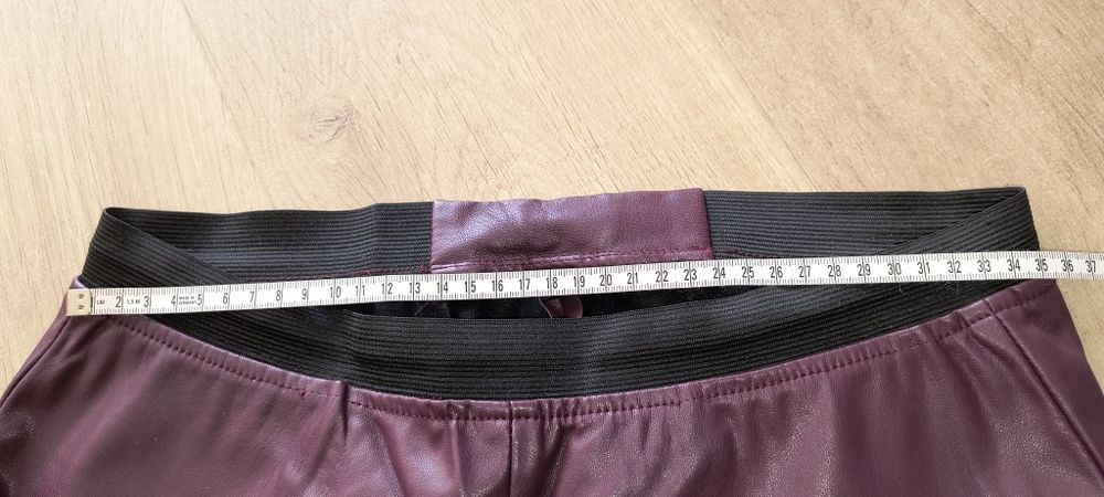 Legginsy skóra ekologiczna