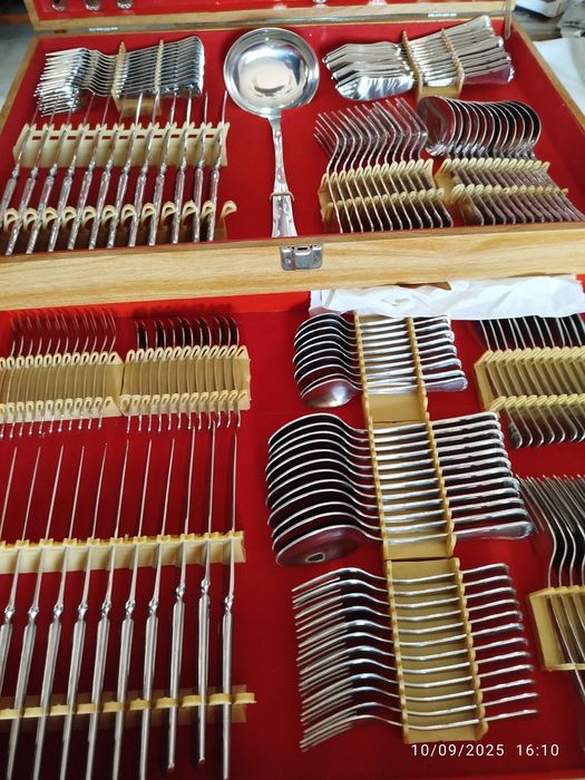 Faqueiro novo nunca usado