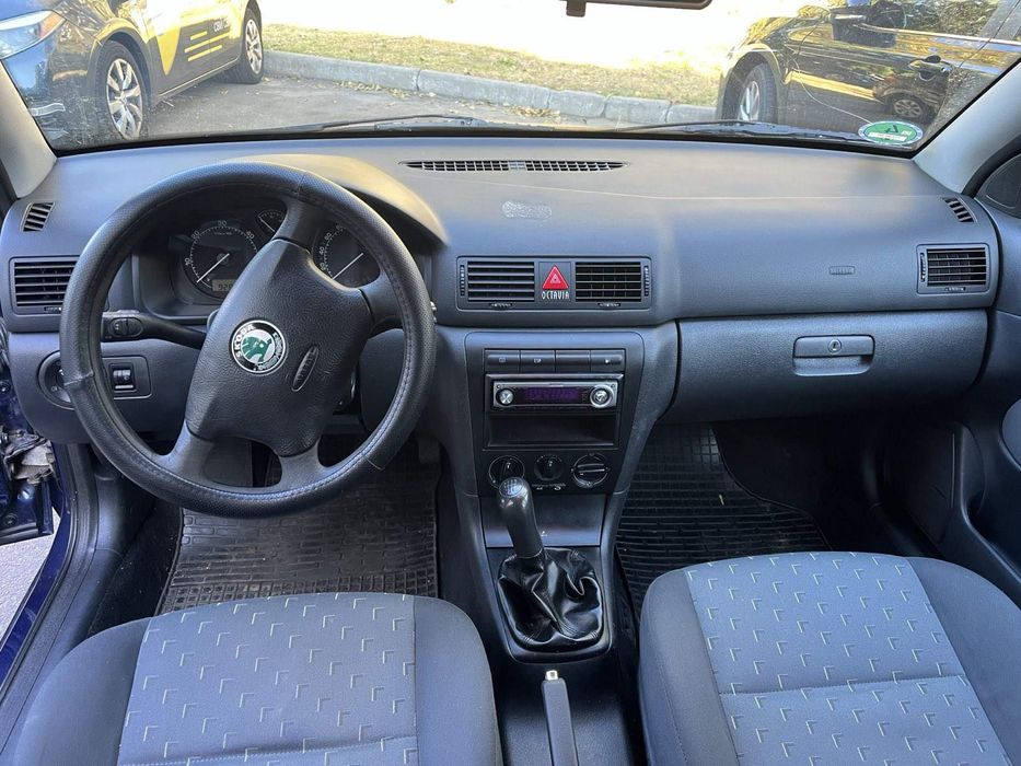 Продам автомобіль для військовослужбовців