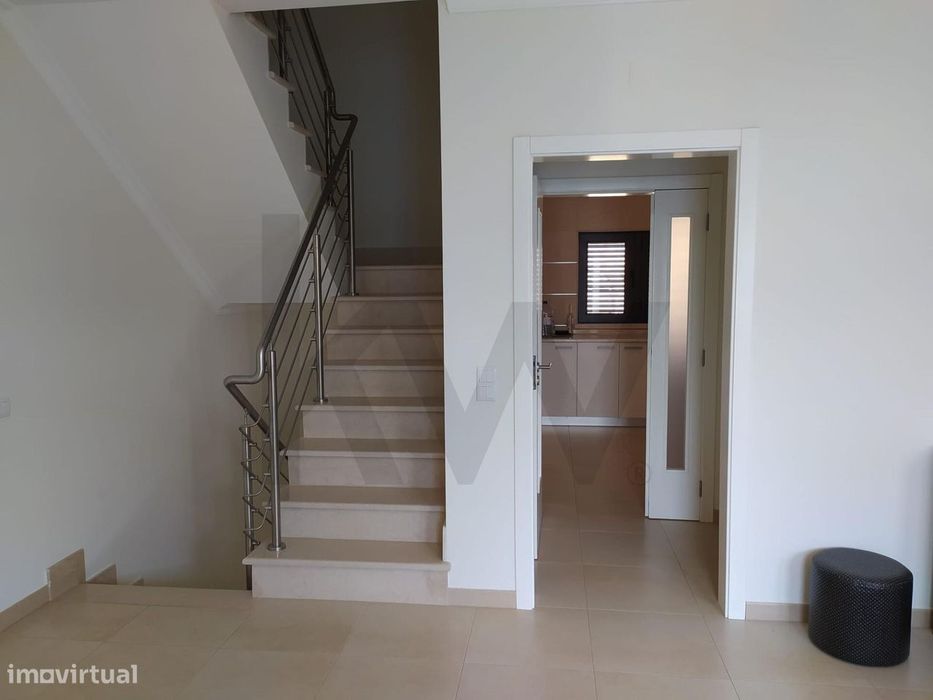 Encantadora Moradia T2 na Quinta da Cerca, com extra Apartamento T1 na
