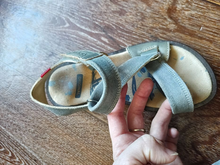 Босоніжки сандалі Kickers 32 р. Шкіра Замш