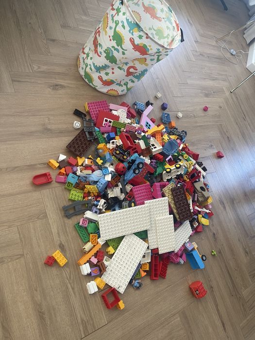 Ogromny zestaw klockow lego duplo