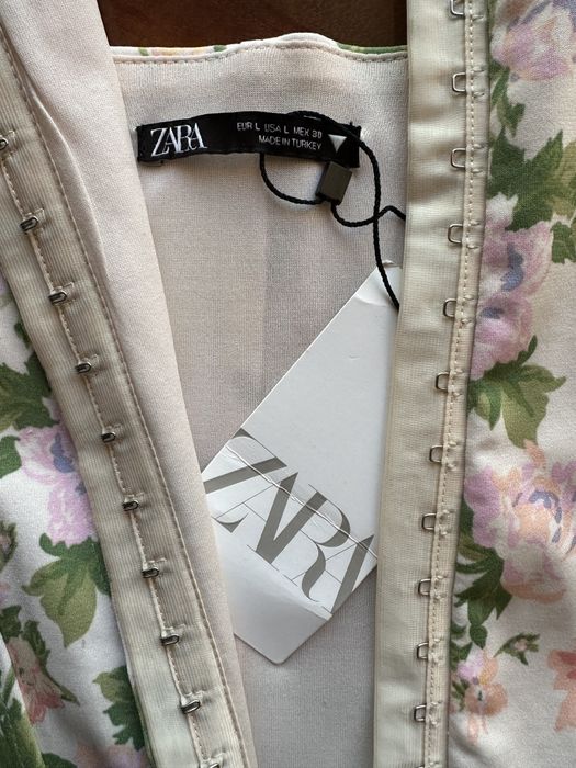Корсет ZARA з квітковим принтом