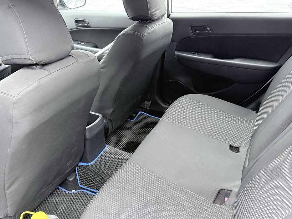 Hyundai i30 .2010 року з газом