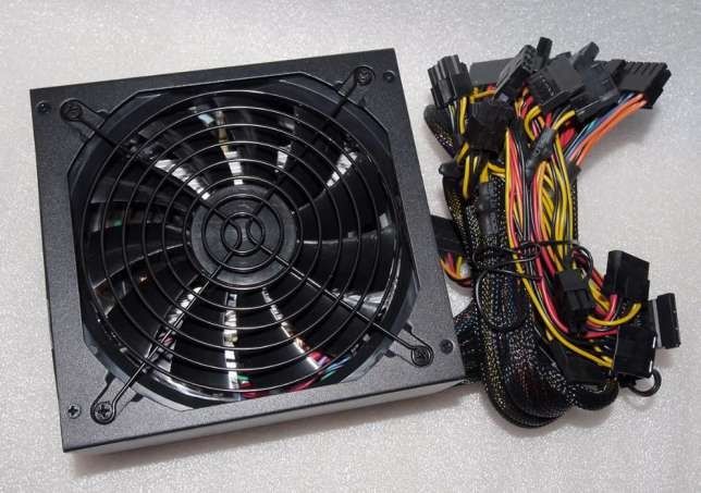Блок питания KENTEK KTPS-1050W 1000Вт 1кВт ATX 2.3 Quad SLI 140mm Fan