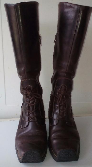 Botas em Pele nº37 Sapatália