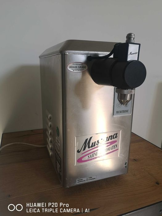Automat  do bitej śmietany