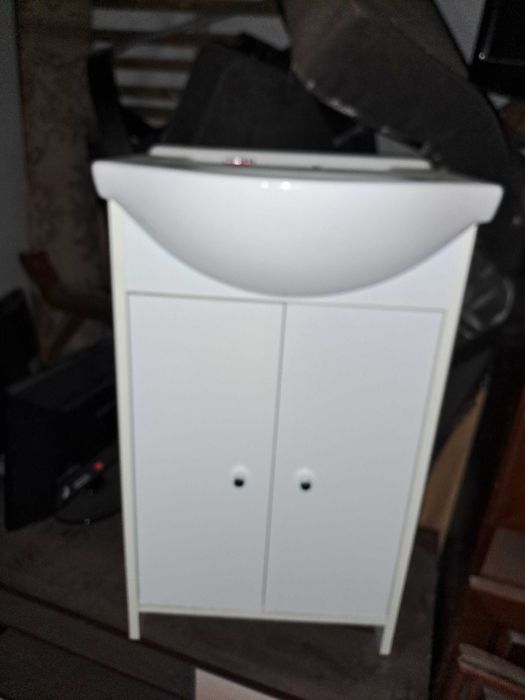 szafka do łazienki - możliwy transport