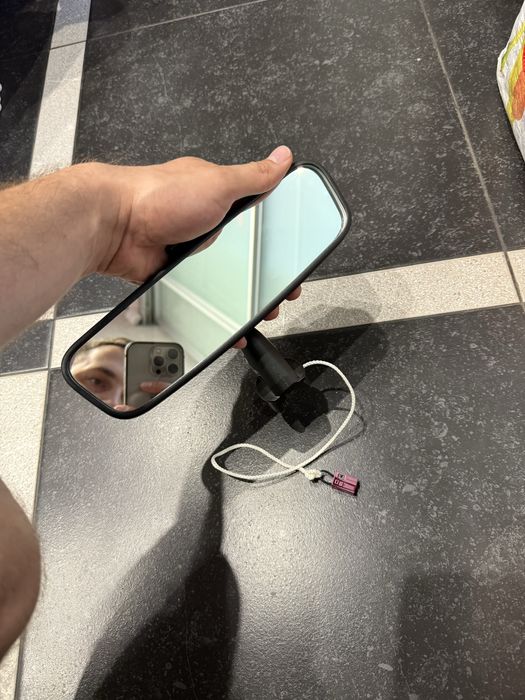 Дзеркало автомобільне салонне