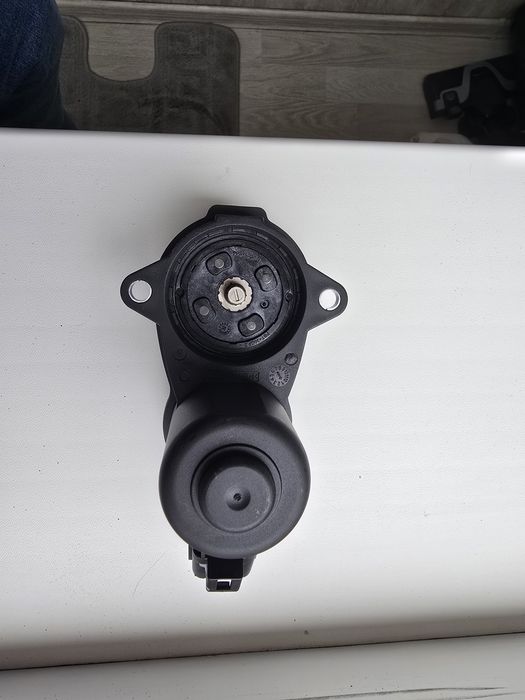 Фішка  електро ручніка Renault Scenic 3 4 ,  Megane 3 4  Коса