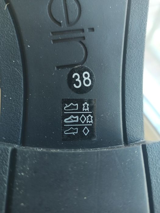 Calvin Klein Натуральная кожа