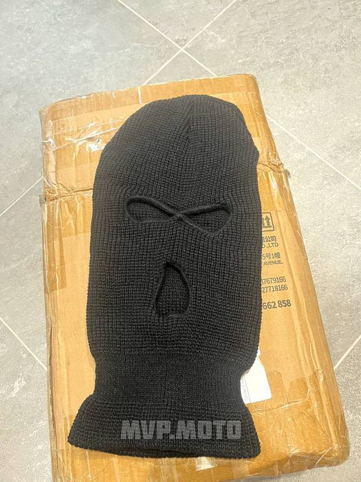 Хіт сезону! Балаклави різних кольорів