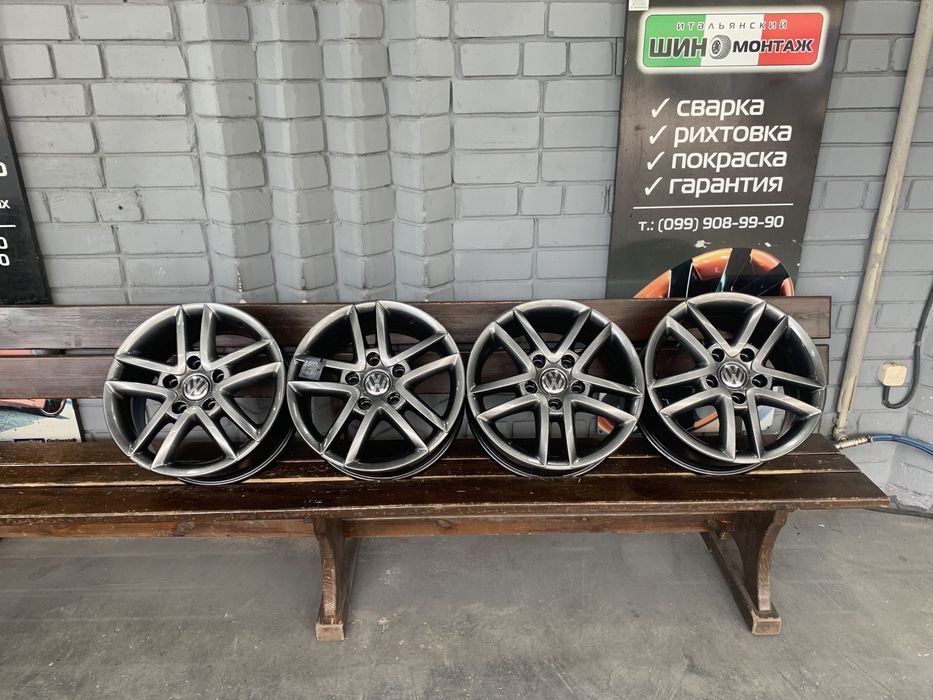 99 Оригинальные литые диски Volkswagen touareg 5/130 R17 et55