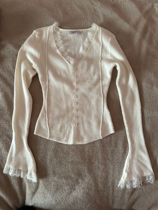 Кофта в молочному кольорі