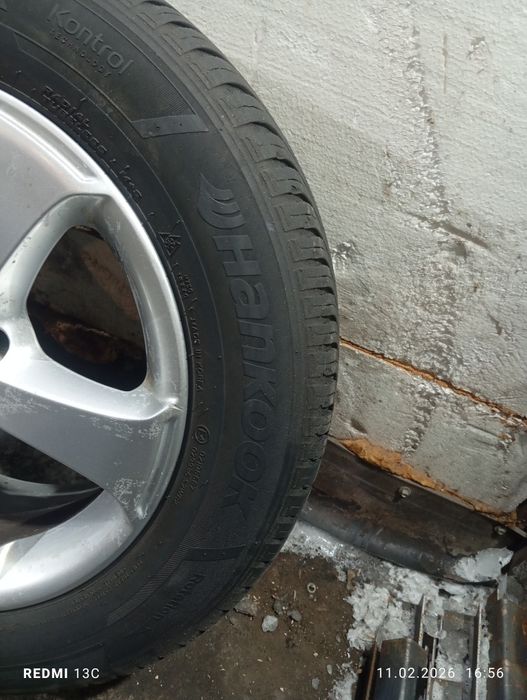 Продам диски с резиной