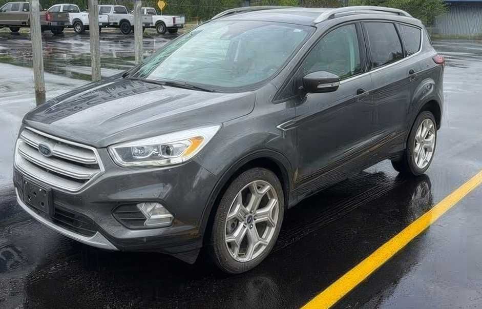 Ford Escape Titanium      2019