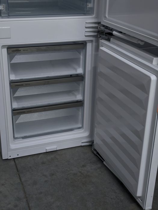 Вбудований Холодильник Liebherr ICBNdi 5123 з Німеччини Вмонтований