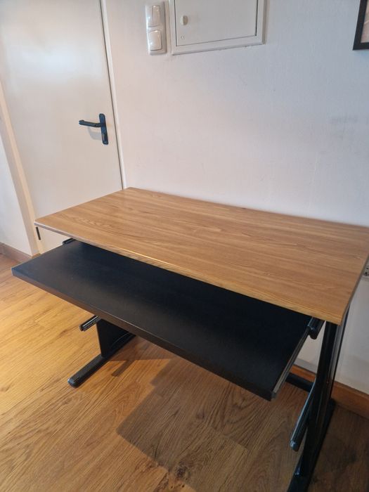 Secretaria de metal vintage