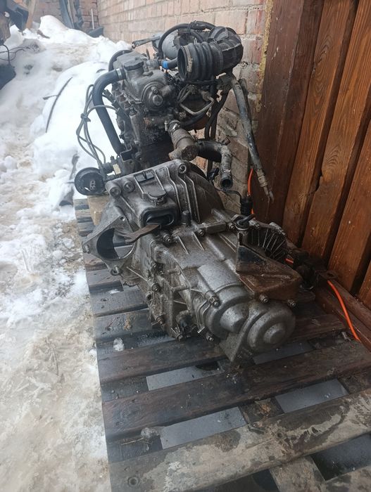 Коропка п'яти ступка ваз 2109.