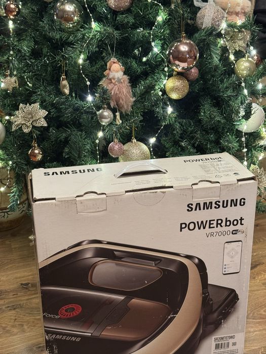 Робот пилосос Samsung vr7000