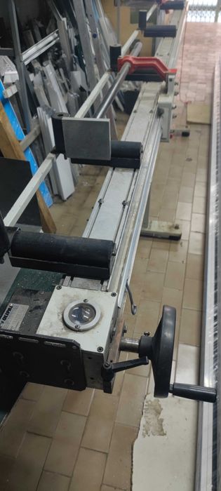 Máquina corte alumínio e esperas manuais