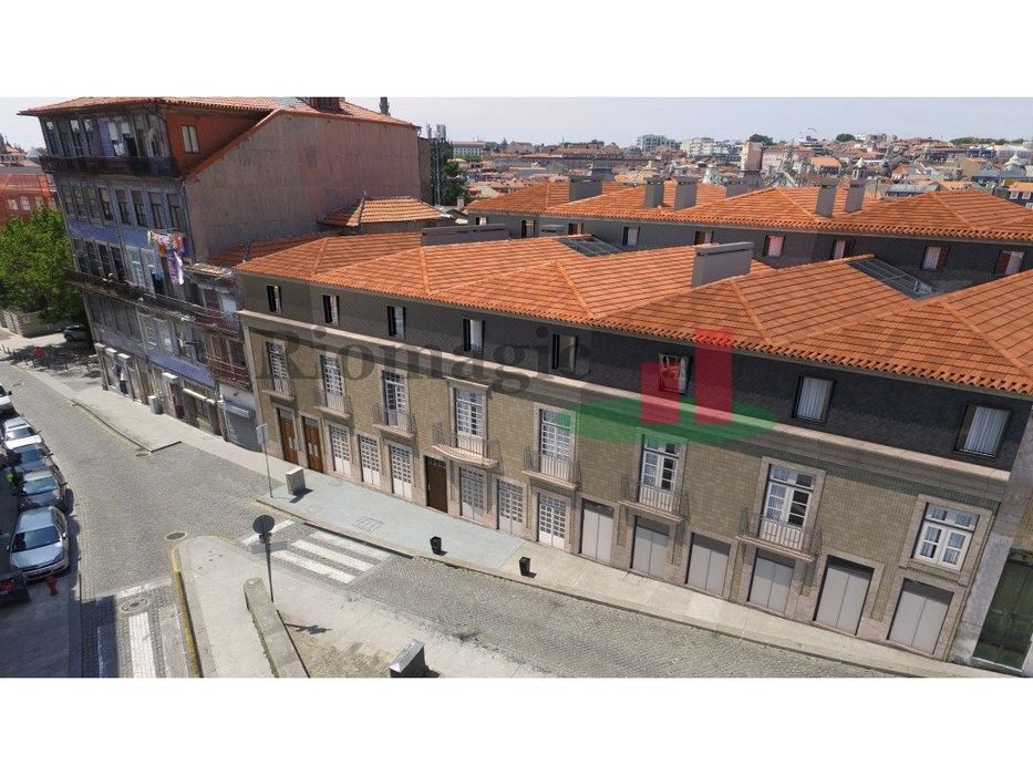 Apartamento T1+1 ***Zona Histórica do Porto***