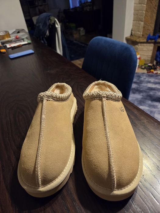 Buty - kapcie marki UGG