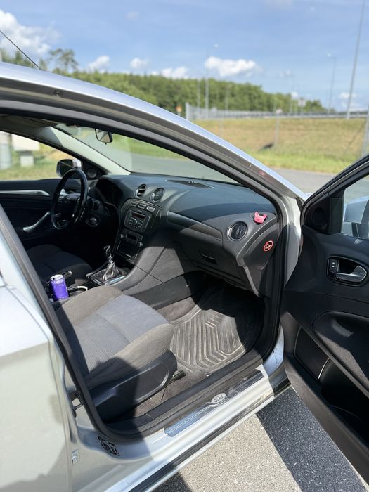 Ford mondeo mk4 2007 2.0 tdci