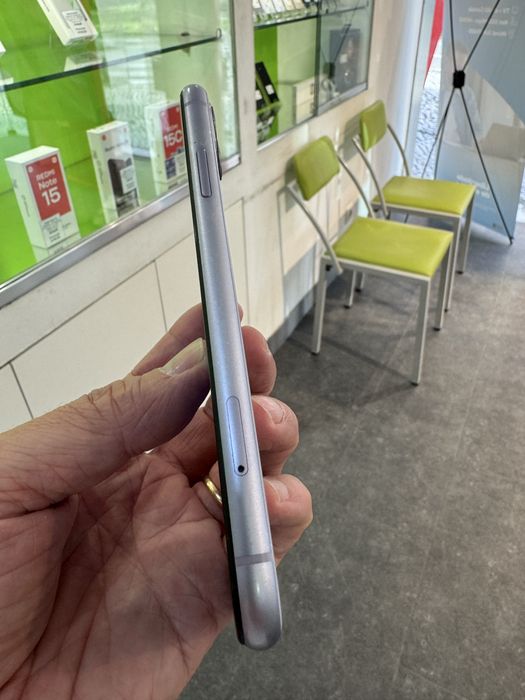 iPhone 11 64GB - Garantia