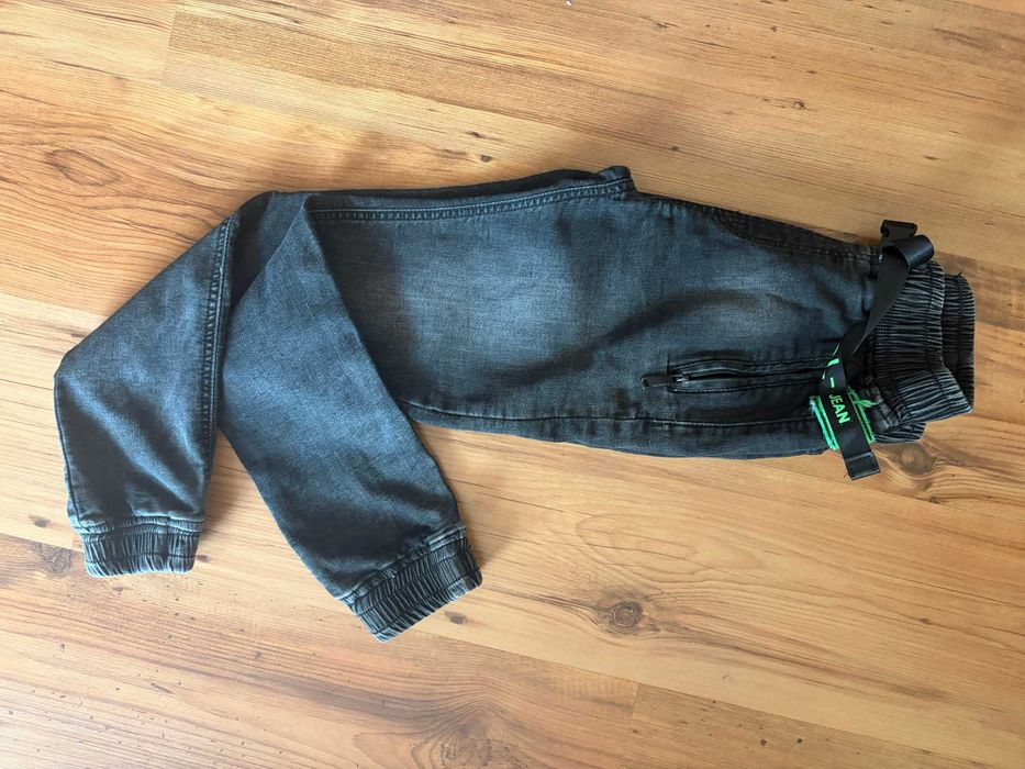 Spodnie chłopiece joggery jeans rozm. 152 cm stan idealny!