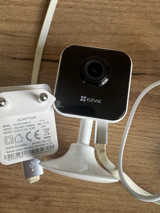Видеокамера Ezviz CS-C1HC