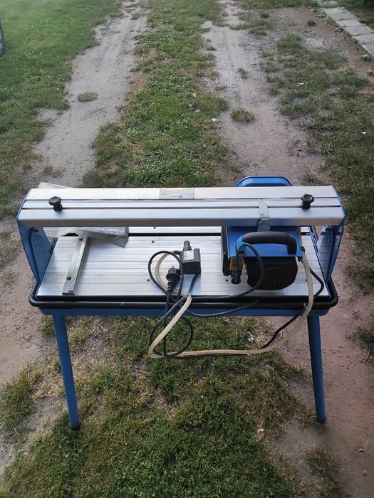 Водяний Плиткоріз